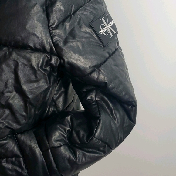 CALVIN KLEIN Logo faux leather puffer jacket - Picture 10 of 13